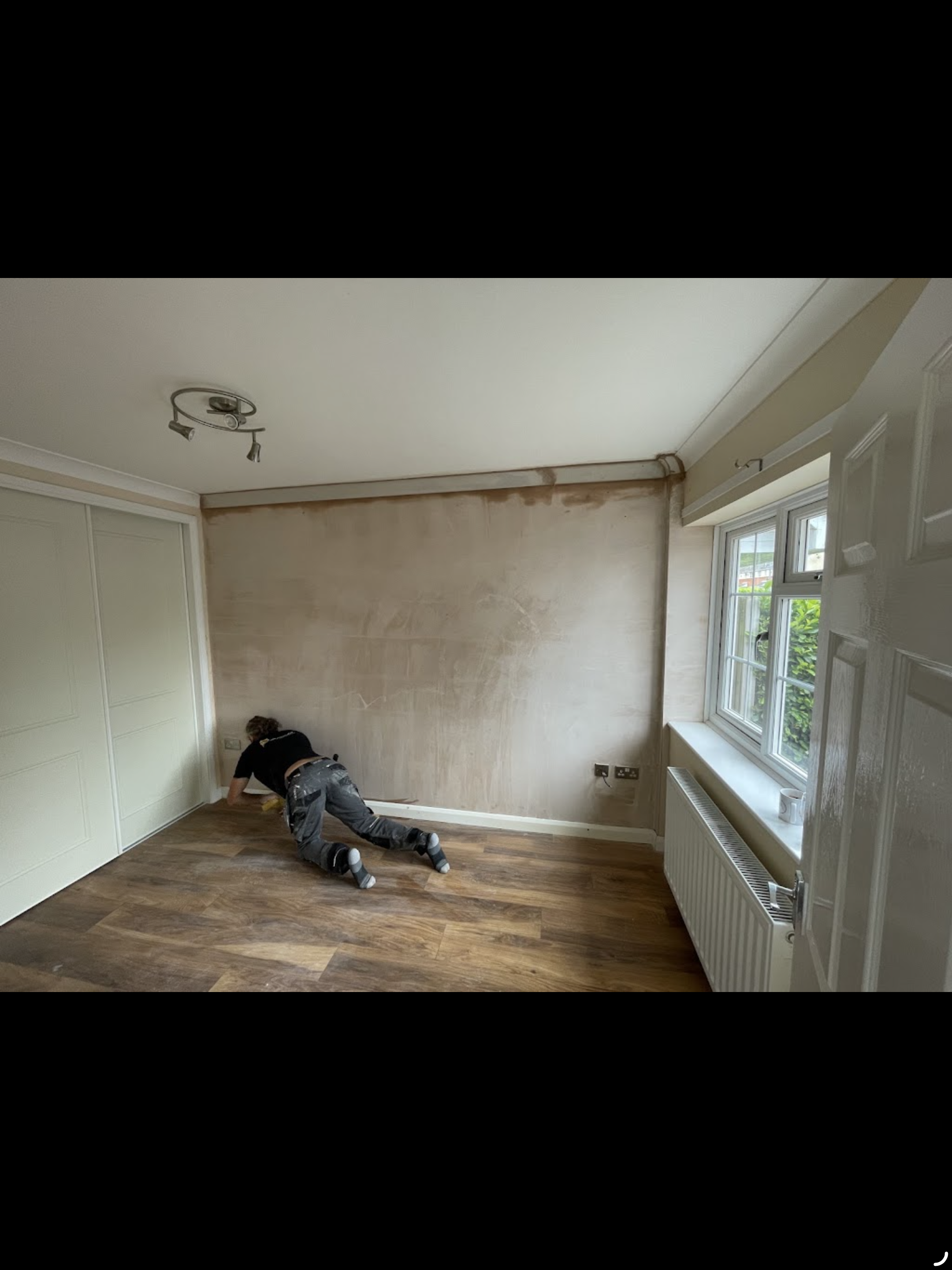 Damp treatment and replastering